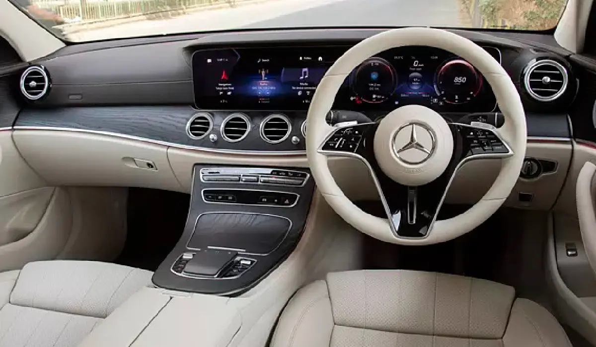 Mercedes-Benz - E-Class AMG E 53 Cabriolet - Car Rentals Near me - Used Cars Near me - Exclusive Concierge Club.webp